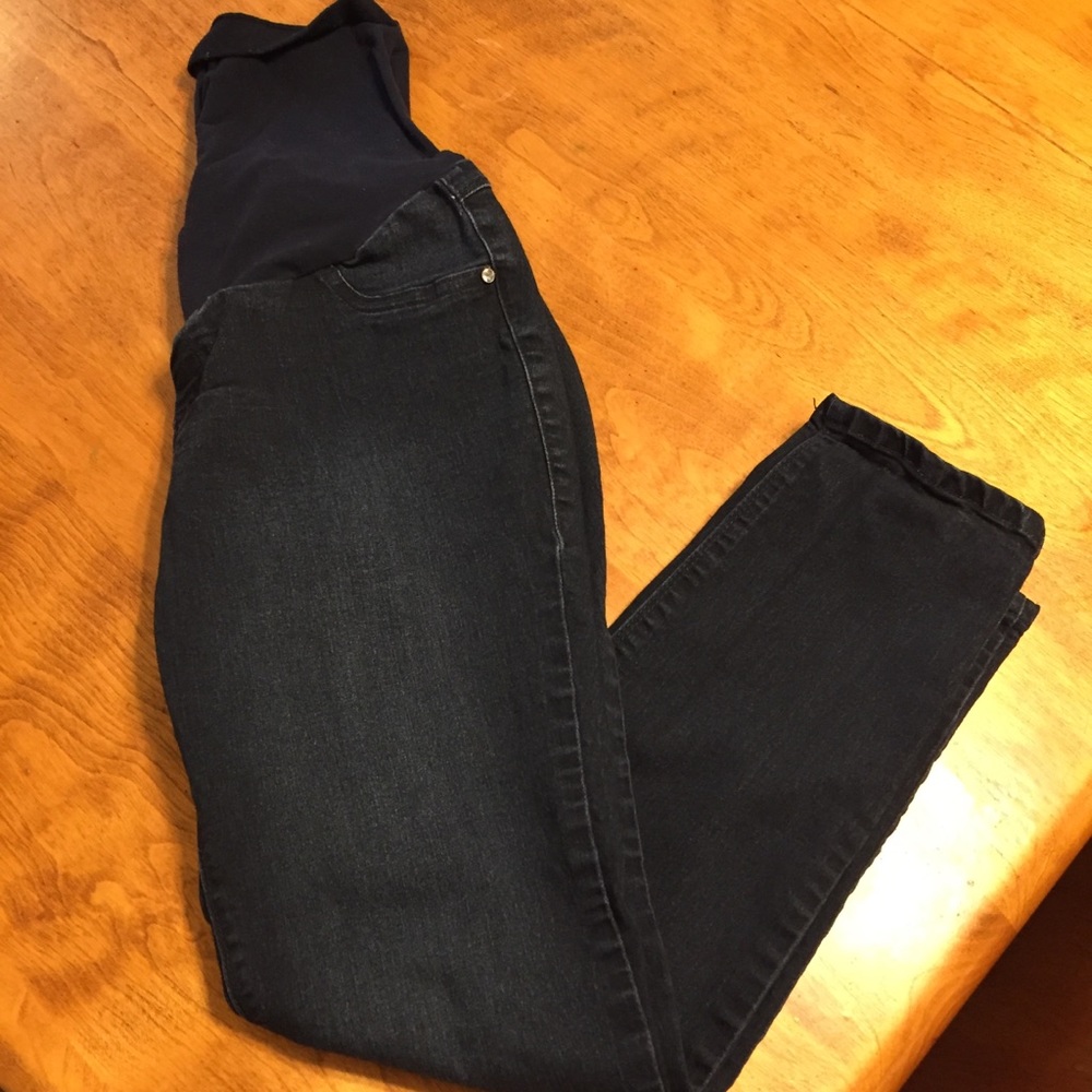🎉HP🎉maternity jeans, dark denim slim cut size PM - Picture 1 of 4